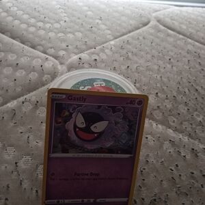 Pokemon Trading Card - Gastly with Purple and Yellow
